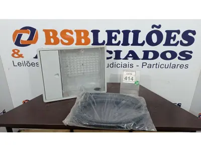 LOTE 414 - 01 CAIXA PLÁSTICA PARA UNIDADE DE MEDIÇÃO DE ÁGUA. (NO ESTADO) ATENÇÃO! FAZER A VISITAÇÃO ANTES DE ARREMATAR, NÃO SABEMOS SE FUNCIONA, LEILÃO NÃO TEM GARANTIA E NEM DEVOLUÇÃO, SUJEITO A POSSÍVEIS AVARIAS VISÍVEIS/OCULTAS E/OU AUSÊNCIA DE COMPONENTES.