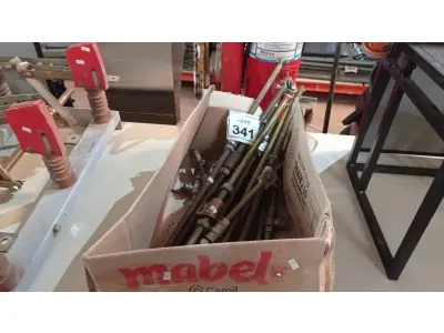 LOTE 341 - 01 LOTE COM VÁRIAS HASTES ROSQUEADAS. (NO ESTADO) ATENÇÃO! FAZER A VISITAÇÃO ANTES DE ARREMATAR, NÃO SABEMOS SE FUNCIONA. LEILÃO NÃO TEM GARANTIA E NEM DEVOLUÇÃO, SUJEITO A POSSÍVEIS AVARIAS VISÍVEIS/OCULTAS E/OU AUSÊNCIA DE COMPONENTES.