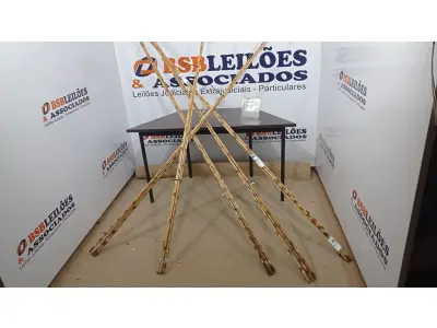 LOTE 382 - 20 VARAS DE BAMBU. (NO ESTADO) ATENÇÃO! FAZER A VISITAÇÃO ANTES DE ARREMATAR, NÃO SABEMOS SE FUNCIONA. LEILÃO NÃO TEM GARANTIA E NEM DEVOLUÇÃO, SUJEITO A POSSÍVEIS AVARIAS VISÍVEIS/OCULTAS E/OU AUSÊNCIA DE COMPONENTES.