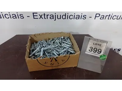 LOTE 399 - 01 LOTE COM GRANDE QUANTIDADE DE PARAFUSOS E PREGOS. (NO ESTADO) ATENÇÃO! FAZER A VISITAÇÃO ANTES DE ARREMATAR, NÃO SABEMOS SE FUNCIONA, LEILÃO NÃO TEM GARANTIA E NEM DEVOLUÇÃO, SUJEITO A POSSÍVEIS AVARIAS VISÍVEIS/OCULTAS E/OU AUSÊNCIA DE COMPONENTES.