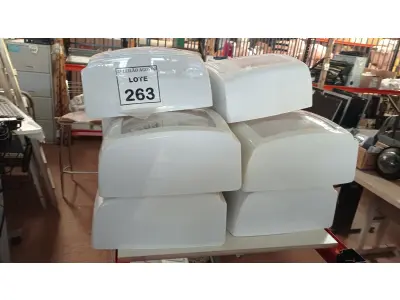 LOTE 263 - 10 DISPENSES DE PAPEL. (NO ESTADO) ATENÇÃO! FAZER A VISITAÇÃO ANTES DE ARREMATAR, NÃO SABEMOS SE FUNCIONA. LEILÃO NÃO TEM GARANTIA E NEM DEVOLUÇÃO, SUJEITO A POSSÍVEIS AVARIAS VISÍVEIS/OCULTAS E/OU AUSÊNCIA DE COMPONENTES.