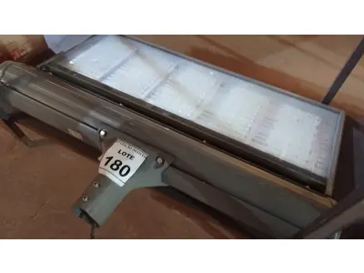 LOTE 180 - 01 REFLETOR LED PARA QUADRA. (NO ESTADO) ATENÇÃO! FAZER A VISITAÇÃO ANTES DE ARREMATAR, NÃO SABEMOS SE FUNCIONA. LEILÃO NÃO TEM GARANTIA E NEM DEVOLUÇÃO, SUJEITO A POSSÍVEIS AVARIAS VISÍVEIS/OCULTAS E/OU AUSÊNCIA DE COMPONENTES.