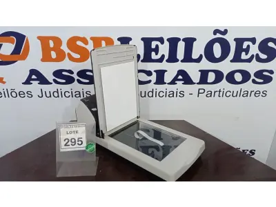 LOTE 295 - 01 SCANNER MODELO FI-7280 MARCA FUJITSU. (NO ESTADO) ATENÇÃO! FAZER A VISITAÇÃO ANTES DE ARREMATAR, NÃO SABEMOS SE FUNCIONA. LEILÃO NÃO TEM GARANTIA E NEM DEVOLUÇÃO, SUJEITO A POSSÍVEIS AVARIAS VISÍVEIS/OCULTAS E/OU AUSÊNCIA DE COMPONENTES.