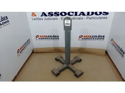 LOTE 355 - 01 SUPORTE METÁLICO COM BASE EM X. (NO ESTADO) ATENÇÃO! FAZER A VISITAÇÃO ANTES DE ARREMATAR, NÃO SABEMOS SE FUNCIONA. LEILÃO NÃO TEM GARANTIA E NEM DEVOLUÇÃO, SUJEITO A POSSÍVEIS AVARIAS VISÍVEIS/OCULTAS E/OU AUSÊNCIA DE COMPONENTES.