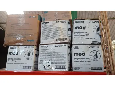 LOTE 252 - 01 LOTE COM GRANDE QUANTIDADE DE DISPENSES ANTISSÉPTICO. (NO ESTADO) ATENÇÃO! FAZER A VISITAÇÃO ANTES DE ARREMATAR, NÃO SABEMOS SE FUNCIONA. LEILÃO NÃO TEM GARANTIA E NEM DEVOLUÇÃO, SUJEITO A POSSÍVEIS AVARIAS VISÍVEIS/OCULTAS E/OU AUSÊNCIA DE COMPONENTES.