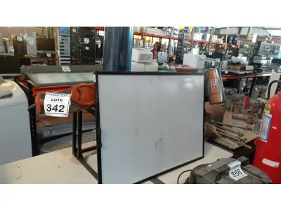LOTE 342 - 02 MÓDULOS CENÁRIO SENDO 01 INCOMPLETO, 01 DISPENSE DE ÁLCOOL GEL COM PEDAL E 01 ASPIRADOR DE PÓ MARCA ROCKET. (NO ESTADO) ATENÇÃO! FAZER A VISITAÇÃO ANTES DE ARREMATAR, NÃO SABEMOS SE FUNCIONA. LEILÃO NÃO TEM GARANTIA E NEM DEVOLUÇÃO, SUJEITO A POSSÍVEIS AVARIAS VISÍVEIS/OCULTAS E/OU AUSÊNCIA DE COMPONENTES.