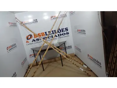 LOTE 154 - 20 VARAS DE BAMBU. (NO ESTADO) ATENÇÃO! FAZER A VISITAÇÃO ANTES DE ARREMATAR, NÃO SABEMOS SE FUNCIONA. LEILÃO NÃO TEM GARANTIA E NEM DEVOLUÇÃO, SUJEITO A POSSÍVEIS AVARIAS VISÍVEIS/OCULTAS E/OU AUSÊNCIA DE COMPONENTES.
