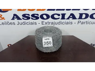 LOTE 350 - 01 ROLO DE ARAME FARPADO 500M. (NO ESTADO) ATENÇÃO! FAZER A VISITAÇÃO ANTES DE ARREMATAR, NÃO SABEMOS SE FUNCIONA. LEILÃO NÃO TEM GARANTIA E NEM DEVOLUÇÃO, SUJEITO A POSSÍVEIS AVARIAS VISÍVEIS/OCULTAS E/OU AUSÊNCIA DE COMPONENTES.