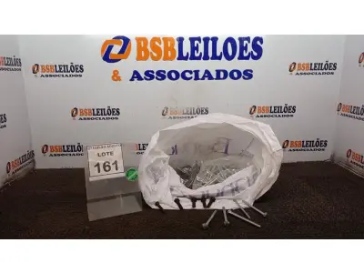 LOTE 161 - 01 ROLO DE FIO COAXIAL E GRANDE QUANTIDADE DE PARAFUSOS DIVERSOS. (NO ESTADO) ATENÇÃO! FAZER A VISITAÇÃO ANTES DE ARREMATAR, NÃO SABEMOS SE FUNCIONA. LEILÃO NÃO TEM GARANTIA E NEM DEVOLUÇÃO, SUJEITO A POSSÍVEIS AVARIAS VISÍVEIS/OCULTAS E/OU AUSÊNCIA DE COMPONENTES.