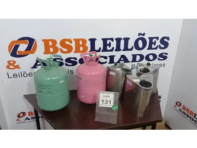LOTE 131 - 02 BOTIJÕES DE AR VAZIOS E 03 SECADORES DE MÃO. (NO ESTADO) ATENÇÃO! FAZER A VISITAÇÃO ANTES DE ARREMATAR, NÃO SABEMOS SE FUNCIONA. LEILÃO NÃO TEM GARANTIA E NEM DEVOLUÇÃO, SUJEITO A POSSÍVEIS AVARIAS VISÍVEIS/OCULTAS E/OU AUSÊNCIA DE COMPONENTES.