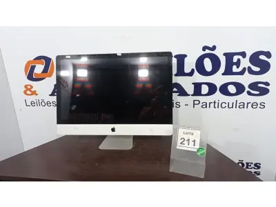 LOTE 211 - 01 IMAC  APPLE. (NO ESTADO) ATENÇÃO! FAZER A VISITAÇÃO ANTES DE ARREMATAR, NÃO SABEMOS SE FUNCIONA, LEILÃO NÃO TEM GARANTIA E NEM DEVOLUÇÃO, SUJEITO A POSSÍVEIS AVARIAS VISÍVEIS/OCULTAS E/OU AUSÊNCIA DE COMPONENTES.