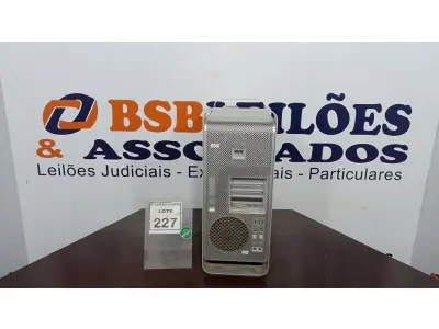 LOTE 227 - 01 SERVIDOR IMAC APPLE. (NO ESTADO) ATENÇÃO! FAZER A VISITAÇÃO ANTES DE ARREMATAR, NÃO SABEMOS SE FUNCIONA, LEILÃO NÃO TEM GARANTIA E NEM DEVOLUÇÃO, SUJEITO A POSSÍVEIS AVARIAS VISÍVEIS/OCULTAS E/OU AUSÊNCIA DE COMPONENTES.