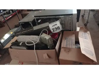 LOTE 236 - 03 CPU’S DE MACAS E MODELOS DIVERSOS, 03 NETBOOKS E 01 NOTEBOOK, 01 SWITCH, DIVERSOS CABOS, PLACAS E ELETRÔNICOS DIVERSOS. (NO ESTADO) ATENÇÃO! FAZER A VISITAÇÃO ANTES DE ARREMATAR, NÃO SABEMOS SE FUNCIONA. LEILÃO NÃO TEM GARANTIA E NEM DEVOLUÇÃO, SUJEITO A POSSÍVEIS AVARIAS VISÍVEIS/OCULTAS E/OU AUSÊNCIA DE COMPONENTES.