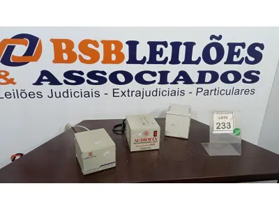 LOTE 233 - 03 TRANSFORMADORES. (NO ESTADO) ATENÇÃO! FAZER A VISITAÇÃO ANTES DE ARREMATAR, NÃO SABEMOS SE FUNCIONA. LEILÃO NÃO TEM GARANTIA E NEM DEVOLUÇÃO, SUJEITO A POSSÍVEIS AVARIAS VISÍVEIS/OCULTAS E/OU AUSÊNCIA DE COMPONENTES.
