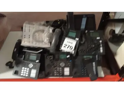 LOTE 270 - 01 LOTE COM GRANDE QUANTIDADE DE APARELHOS TELEFÔNICOS. (NO ESTADO) ATENÇÃO! FAZER A VISITAÇÃO ANTES DE ARREMATAR, NÃO SABEMOS SE FUNCIONA. LEILÃO NÃO TEM GARANTIA E NEM DEVOLUÇÃO, SUJEITO A POSSÍVEIS AVARIAS VISÍVEIS/OCULTAS E/OU AUSÊNCIA DE COMPONENTES.