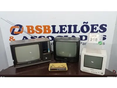 LOTE 318 - 02 TV’S DE TUBO MARAS SHARP E CCE, 01 MINI TV E 01 RADIO RELÓGIO. (NO ESTADO) ATENÇÃO! FAZER A VISITAÇÃO ANTES DE ARREMATAR, NÃO SABEMOS SE FUNCIONA. LEILÃO NÃO TEM GARANTIA E NEM DEVOLUÇÃO, SUJEITO A POSSÍVEIS AVARIAS VISÍVEIS/OCULTAS E/OU AUSÊNCIA DE COMPONENTES.