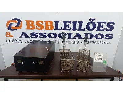 LOTE 328 - 01 SUBWOOFER PASSIVO E 02 CESTAS PARA FRITURAS. (NO ESTADO) ATENÇÃO! FAZER A VISITAÇÃO ANTES DE ARREMATAR, NÃO SABEMOS SE FUNCIONA. LEILÃO NÃO TEM GARANTIA E NEM DEVOLUÇÃO, SUJEITO A POSSÍVEIS AVARIAS VISÍVEIS/OCULTAS E/OU AUSÊNCIA DE COMPONENTES.