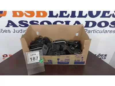 LOTE 187 - 01 LOTE COM VÁRIAS CAIXAS DE SOM PARA PC MODELOS DIVERSOS. (NO ESTADO) ATENÇÃO! FAZER A VISITAÇÃO ANTES DE ARREMATAR, NÃO SABEMOS SE FUNCIONA, LEILÃO NÃO TEM GARANTIA E NEM DEVOLUÇÃO, SUJEITO A POSSÍVEIS AVARIAS VISÍVEIS/OCULTAS E/OU AUSÊNCIA DE COMPONENTES.