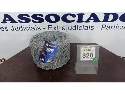 LOTE 320 - 01 ROLO DE ARAME FARPADO 500M. (NO ESTADO) ATENÇÃO! FAZER A VISITAÇÃO ANTES DE ARREMATAR, NÃO SABEMOS SE FUNCIONA. LEILÃO NÃO TEM GARANTIA E NEM DEVOLUÇÃO, SUJEITO A POSSÍVEIS AVARIAS VISÍVEIS/OCULTAS E/OU AUSÊNCIA DE COMPONENTES.