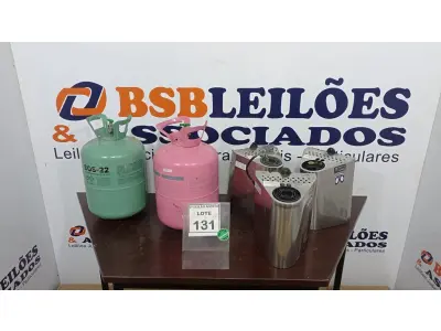 LOTE 131 - 02 BOTIJÕES DE AR VAZIOS E 03 SECADORES DE MÃO. (NO ESTADO) ATENÇÃO! FAZER A VISITAÇÃO ANTES DE ARREMATAR, NÃO SABEMOS SE FUNCIONA. LEILÃO NÃO TEM GARANTIA E NEM DEVOLUÇÃO, SUJEITO A POSSÍVEIS AVARIAS VISÍVEIS/OCULTAS E/OU AUSÊNCIA DE COMPONENTES.