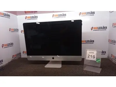 LOTE 216 - 01 IMAC APPLE. (NO ESTADO) ATENÇÃO! FAZER A VISITAÇÃO ANTES DE ARREMATAR, NÃO SABEMOS SE FUNCIONA, LEILÃO NÃO TEM GARANTIA E NEM DEVOLUÇÃO, SUJEITO A POSSÍVEIS AVARIAS VISÍVEIS/OCULTAS E/OU AUSÊNCIA DE COMPONENTES.
