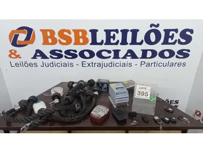 LOTE 395 - 01 INVERSOR DE FREQUÊNCIA, 01 FONTE COLMEIA, 01 MICROFONE PARA SEMINÁRIO, SENSORES DE PORTÃO, VÁRIOS CONTROLES DE PORTÃO E MATÉRIAIS DE ACADEMIA. (NO ESTADO) ATENÇÃO! FAZER A VISITAÇÃO ANTES DE ARREMATAR, NÃO SABEMOS SE FUNCIONA. LEILÃO NÃO TEM GARANTIA E NEM DEVOLUÇÃO, SUJEITO A POSSÍVEIS AVARIAS VISÍVEIS/OCULTAS E/OU AUSÊNCIA DE COMPONENTES.