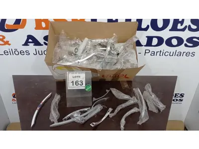 LOTE 163 - 01 LOTE COM GRANDE QUANTIDADE DE ACESSÓRIOS DIVERSOS PARA MÓVEIS. (NO ESTADO) ATENÇÃO! FAZER A VISITAÇÃO ANTES DE ARREMATAR, NÃO SABEMOS SE FUNCIONA, LEILÃO NÃO TEM GARANTIA E NEM DEVOLUÇÃO, SUJEITO A POSSÍVEIS AVARIAS VISÍVEIS/OCULTAS E/OU AUSÊNCIA DE COMPONENTES.