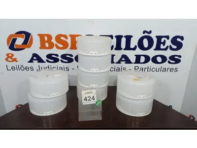 LOTE 424 - 08 DISPENSES DE PAPEL. (NO ESTADO) ATENÇÃO! FAZER A VISITAÇÃO ANTES DE ARREMATAR, NÃO SABEMOS SE FUNCIONA. LEILÃO NÃO TEM GARANTIA E NEM DEVOLUÇÃO, SUJEITO A POSSÍVEIS AVARIAS VISÍVEIS/OCULTAS E/OU AUSÊNCIA DE COMPONENTES.