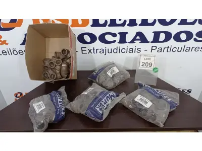 LOTE 209 - 01 LOTE COM GRANDE QUANTIDADE DE JOELHOS HIDRÁULICOS 90-40MM. (NO ESTADO) ATENÇÃO! FAZER A VISITAÇÃO ANTES DE ARREMATAR, NÃO SABEMOS SE FUNCIONA. LEILÃO NÃO TEM GARANTIA E NEM DEVOLUÇÃO, SUJEITO A POSSÍVEIS AVARIAS VISÍVEIS/OCULTAS E/OU AUSÊNCIA DE COMPONENTES.