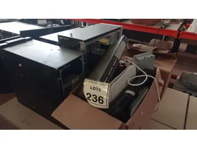 LOTE 236 - 03 CPU’S DE MACAS E MODELOS DIVERSOS, 03 NETBOOKS E 01 NOTEBOOK, 01 SWITCH, DIVERSOS CABOS, PLACAS E ELETRÔNICOS DIVERSOS. (NO ESTADO) ATENÇÃO! FAZER A VISITAÇÃO ANTES DE ARREMATAR, NÃO SABEMOS SE FUNCIONA. LEILÃO NÃO TEM GARANTIA E NEM DEVOLUÇÃO, SUJEITO A POSSÍVEIS AVARIAS VISÍVEIS/OCULTAS E/OU AUSÊNCIA DE COMPONENTES.