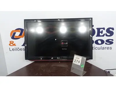 LOTE 274 - 01 TV LCD 42’’ MARCA LG. (NO ESTADO) ATENÇÃO! FAZER A VISITAÇÃO ANTES DE ARREMATAR, NÃO SABEMOS SE FUNCIONA. LEILÃO NÃO TEM GARANTIA E NEM DEVOLUÇÃO, SUJEITO A POSSÍVEIS AVARIAS VISÍVEIS/OCULTAS E/OU AUSÊNCIA DE COMPONENTES.