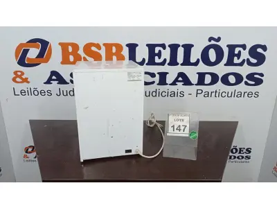 LOTE 147 - 01 ESTUFA PARA ESTERILIZAÇÃO E SECAGEM. (NO ESTADO) ATENÇÃO! FAZER A VISITAÇÃO ANTES DE ARREMATAR, NÃO SABEMOS SE FUNCIONA, LEILÃO NÃO TEM GARANTIA E NEM DEVOLUÇÃO, SUJEITO A POSSÍVEIS AVARIAS VISÍVEIS/OCULTAS E/OU AUSÊNCIA DE COMPONENTES.