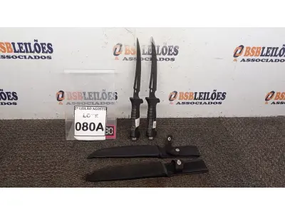 LOTE 080 - 01 FACA TÁTICA 30CM TAMANHO TOTAL BAINHA DE NYLON CABO EM POLÍMERO. (NO ESTADO) ATENÇÃO! FAZER A VISITAÇÃO ANTES DE ARREMATAR, NÃO SABEMOS SE FUNCIONA. LEILÃO NÃO TEM GARANTIA E NEM DEVOLUÇÃO, SUJEITO A POSSÍVEIS AVARIAS VISÍVEIS/OCULTAS E/OU AUSÊNCIA DE COMPONENTES.