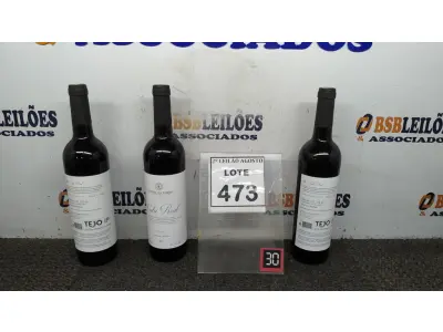 LOTE 473 - 03 GARRAFAS DE VINHO TINTO VALA REAL PORTUGUÊS SAFRA 2019 750ML. (NO ESTADO) ATENÇÃO! FAZER A VISITAÇÃO ANTES DE ARREMATAR, NÃO SABEMOS SE FUNCIONA, LEILÃO NÃO TEM GARANTIA E NEM DEVOLUÇÃO, SUJEITO A POSSÍVEIS AVARIAS VISÍVEIS/OCULTAS E/OU AUSÊNCIA DE COMPONENTES.