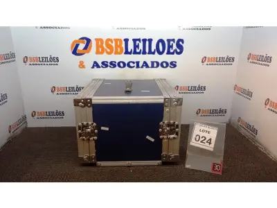 LOTE 024 - 01 CASE RÍGIDO. (NO ESTADO) ATENÇÃO! FAZER A VISITAÇÃO ANTES DE ARREMATAR, NÃO SABEMOS SE FUNCIONA, LEILÃO NÃO TEM GARANTIA E NEM DEVOLUÇÃO, SUJEITO A POSSÍVEIS AVARIAS VISÍVEIS/OCULTAS E/OU AUSÊNCIA DE COMPONENTES.