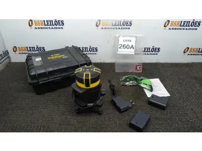 LOTE 260 - 01 NIVEL A LASER COM 2 BATERIAS MALETA ÓCULOS DE PROTEÇÃO. (NO ESTADO) ATENÇÃO! FAZER A VISITAÇÃO ANTES DE ARREMATAR, NÃO SABEMOS SE FUNCIONA. LEILÃO NÃO TEM GARANTIA E NEM DEVOLUÇÃO, SUJEITO A POSSÍVEIS AVARIAS VISÍVEIS/OCULTAS E/OU AUSÊNCIA DE COMPONENTES.