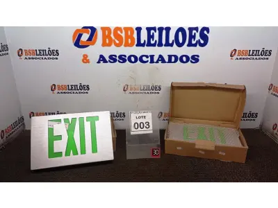 LOTE 003 - 02 PLACAS LUMINOSAS EXIT. (NO ESTADO) ATENÇÃO! FAZER A VISITAÇÃO ANTES DE ARREMATAR, NÃO SABEMOS SE FUNCIONA, LEILÃO NÃO TEM GARANTIA E NEM DEVOLUÇÃO, SUJEITO A POSSÍVEIS AVARIAS VISÍVEIS/OCULTAS E/OU AUSÊNCIA DE COMPONENTES.