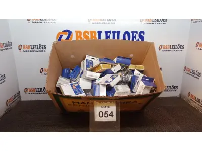 LOTE 054 - 01 LOTE COM GRANDE QUANTIDADE DE CARTUCHOS DE IMPRESSORA. (NO ESTADO) ATENÇÃO! FAZER A VISITAÇÃO ANTES DE ARREMATAR, NÃO SABEMOS SE FUNCIONA, LEILÃO NÃO TEM GARANTIA E NEM DEVOLUÇÃO, SUJEITO A POSSÍVEIS AVARIAS VISÍVEIS/OCULTAS E/OU AUSÊNCIA DE COMPONENTES.