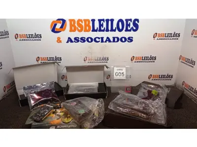 LOTE 005 - 05 PLACAS DE VÍDEO MARCAS DIVERSAS. (NO ESTADO) ATENÇÃO! FAZER A VISITAÇÃO ANTES DE ARREMATAR, NÃO SABEMOS SE FUNCIONA, LEILÃO NÃO TEM GARANTIA E NEM DEVOLUÇÃO, SUJEITO A POSSÍVEIS AVARIAS VISÍVEIS/OCULTAS E/OU AUSÊNCIA DE COMPONENTES.