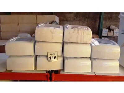 LOTE 116 - 10 DISPENSADORES DE PAPEL. (NO ESTADO) ATENÇÃO! FAZER A VISITAÇÃO ANTES DE ARREMATAR, NÃO SABEMOS SE FUNCIONA, LEILÃO NÃO TEM GARANTIA E NEM DEVOLUÇÃO, SUJEITO A POSSÍVEIS AVARIAS VISÍVEIS/OCULTAS E/OU AUSÊNCIA DE COMPONENTES.