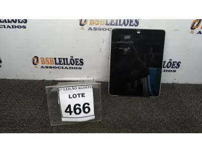 LOTE 466 - 01 IPAD 16G. (NO ESTADO) ATENÇÃO! FAZER A VISITAÇÃO ANTES DE ARREMATAR, NÃO SABEMOS SE FUNCIONA. LEILÃO NÃO TEM GARANTIA E NEM DEVOLUÇÃO, SUJEITO A POSSÍVEIS AVARIAS VISÍVEIS/OCULTAS E/OU AUSÊNCIA DE COMPONENTES.