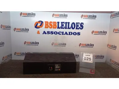 LOTE 025 - 01 CAIXA DE SOM JBL. (NO ESTADO) ATENÇÃO! FAZER A VISITAÇÃO ANTES DE ARREMATAR, NÃO SABEMOS SE FUNCIONA, LEILÃO NÃO TEM GARANTIA E NEM DEVOLUÇÃO, SUJEITO A POSSÍVEIS AVARIAS VISÍVEIS/OCULTAS E/OU AUSÊNCIA DE COMPONENTES.