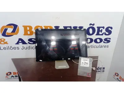 LOTE 126 - 01 MONITOR APPLE COM AVARIAS. (NO ESTADO) ATENÇÃO! FAZER A VISITAÇÃO ANTES DE ARREMATAR, NÃO SABEMOS SE FUNCIONA, LEILÃO NÃO TEM GARANTIA E NEM DEVOLUÇÃO, SUJEITO A POSSÍVEIS AVARIAS VISÍVEIS/OCULTAS E/OU AUSÊNCIA DE COMPONENTES.