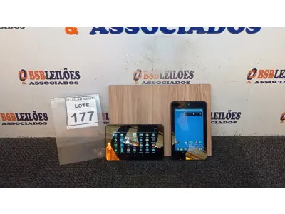 LOTE 177 - 02 TABLETS MARCA DELL. (NO ESTADO) ATENÇÃO! FAZER A VISITAÇÃO ANTES DE ARREMATAR, NÃO SABEMOS SE FUNCIONA, LEILÃO NÃO TEM GARANTIA E NEM DEVOLUÇÃO, SUJEITO A POSSÍVEIS AVARIAS VISÍVEIS/OCULTAS E/OU AUSÊNCIA DE COMPONENTES.