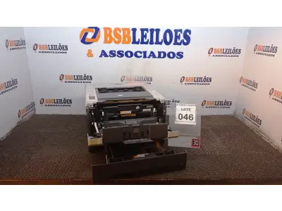 LOTE 046 - 01 IMPRESSORA MARCA BROTHER MODELO HL-5350DB. (NO ESTADO) ATENÇÃO! FAZER A VISITAÇÃO ANTES DE ARREMATAR, NÃO SABEMOS SE FUNCIONA, LEILÃO NÃO TEM GARANTIA E NEM DEVOLUÇÃO, SUJEITO A POSSÍVEIS AVARIAS VISÍVEIS/OCULTAS E/OU AUSÊNCIA DE COMPONENTES.