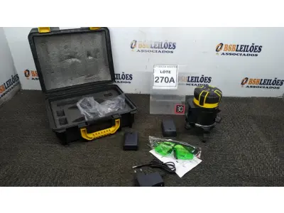 LOTE 270 - 01 NIVEL A LASER COM 2 BATERIAS MALETA ÓCULOS DE PROTEÇÃO. (NO ESTADO) ATENÇÃO! FAZER A VISITAÇÃO ANTES DE ARREMATAR, NÃO SABEMOS SE FUNCIONA. LEILÃO NÃO TEM GARANTIA E NEM DEVOLUÇÃO, SUJEITO A POSSÍVEIS AVARIAS VISÍVEIS/OCULTAS E/OU AUSÊNCIA DE COMPONENTES.