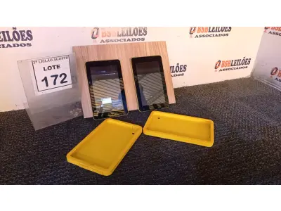 LOTE 172 - 02 TABLETS MARCA CCE. (NO ESTADO) ATENÇÃO! FAZER A VISITAÇÃO ANTES DE ARREMATAR, NÃO SABEMOS SE FUNCIONA, LEILÃO NÃO TEM GARANTIA E NEM DEVOLUÇÃO, SUJEITO A POSSÍVEIS AVARIAS VISÍVEIS/OCULTAS E/OU AUSÊNCIA DE COMPONENTES.