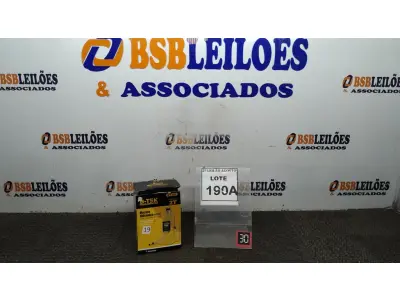 LOTE 190 - 01 MACACO HIDRÁULICO MANUAL TIPO GARRAFA PORTÁTIL  SUPORTA  2 TONELADAS (NO ESTADO) ATENÇÃO! FAZER A VISITAÇÃO ANTES DE ARREMATAR, NÃO SABEMOS SE FUNCIONA. LEILÃO NÃO TEM GARANTIA E NEM DEVOLUÇÃO, SUJEITO A POSSÍVEIS AVARIAS VISÍVEIS/OCULTAS E/OU AUSÊNCIA DE COMPONENTES.