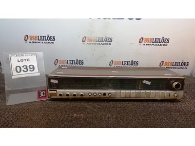 LOTE 039 - 01 RECEIVER. (NO ESTADO) ATENÇÃO! FAZER A VISITAÇÃO ANTES DE ARREMATAR, NÃO SABEMOS SE FUNCIONA, LEILÃO NÃO TEM GARANTIA E NEM DEVOLUÇÃO, SUJEITO A POSSÍVEIS AVARIAS VISÍVEIS/OCULTAS E/OU AUSÊNCIA DE COMPONENTES.