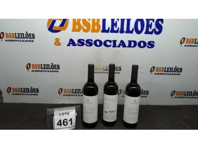 LOTE 461 - 03 GARRAFAS DE VINHO TINTO VALA REAL PORTUGUÊS SAFRA 2019 750ML. (NO ESTADO) ATENÇÃO! FAZER A VISITAÇÃO ANTES DE ARREMATAR, NÃO SABEMOS SE FUNCIONA, LEILÃO NÃO TEM GARANTIA E NEM DEVOLUÇÃO, SUJEITO A POSSÍVEIS AVARIAS VISÍVEIS/OCULTAS E/OU AUSÊNCIA DE COMPONENTES.